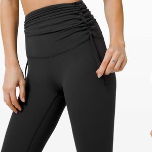 Lululemon Hug Your Core Super High-Rise Tight 28” optional maternity legging